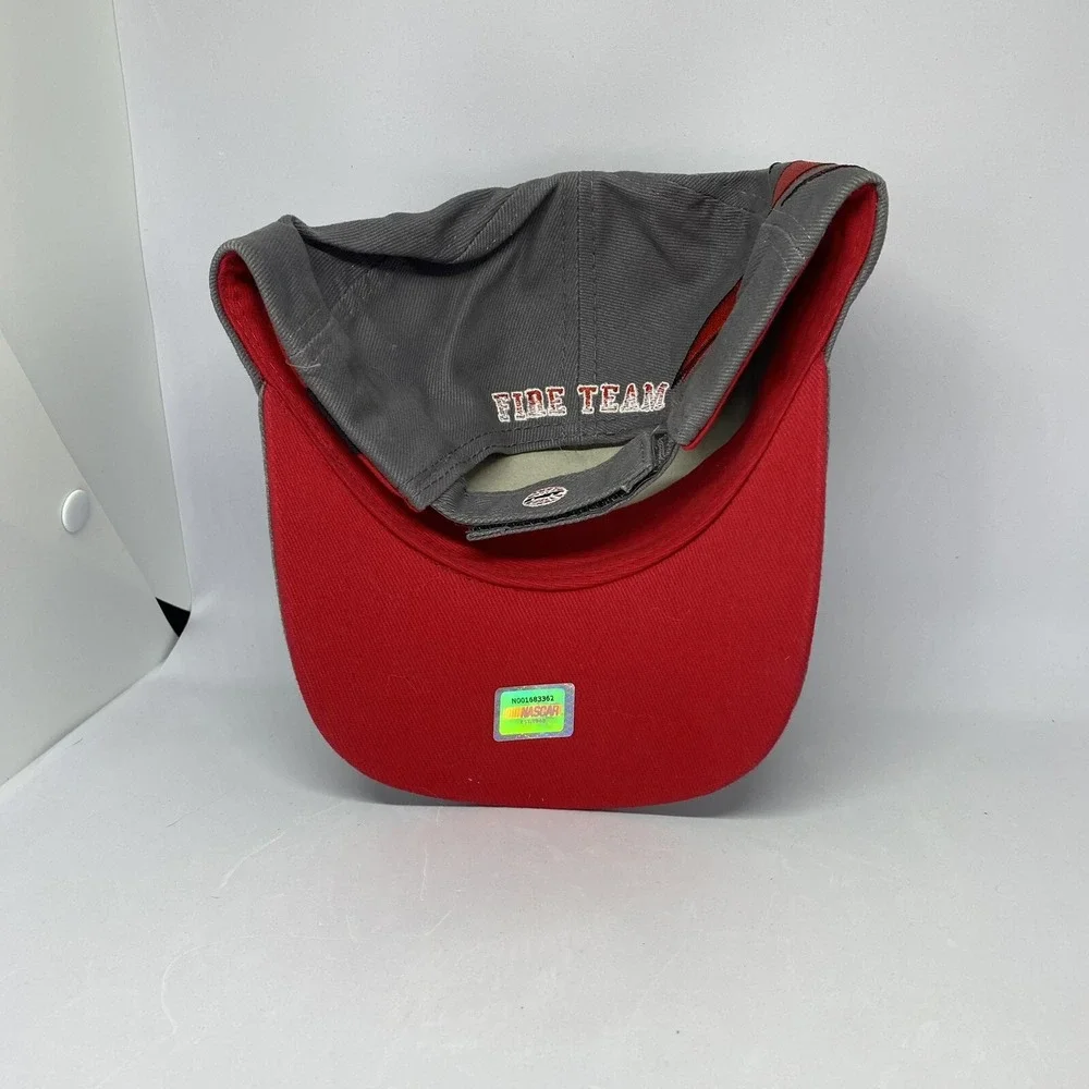 BRISTOL MOTOR SPEEDWAY FIRE‎ TEAM RACING FLAMES BALL CAP TRUCKER HAT GRAY RED